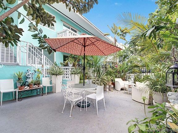 5th image of 1080 Brickell Ave Unit 1805