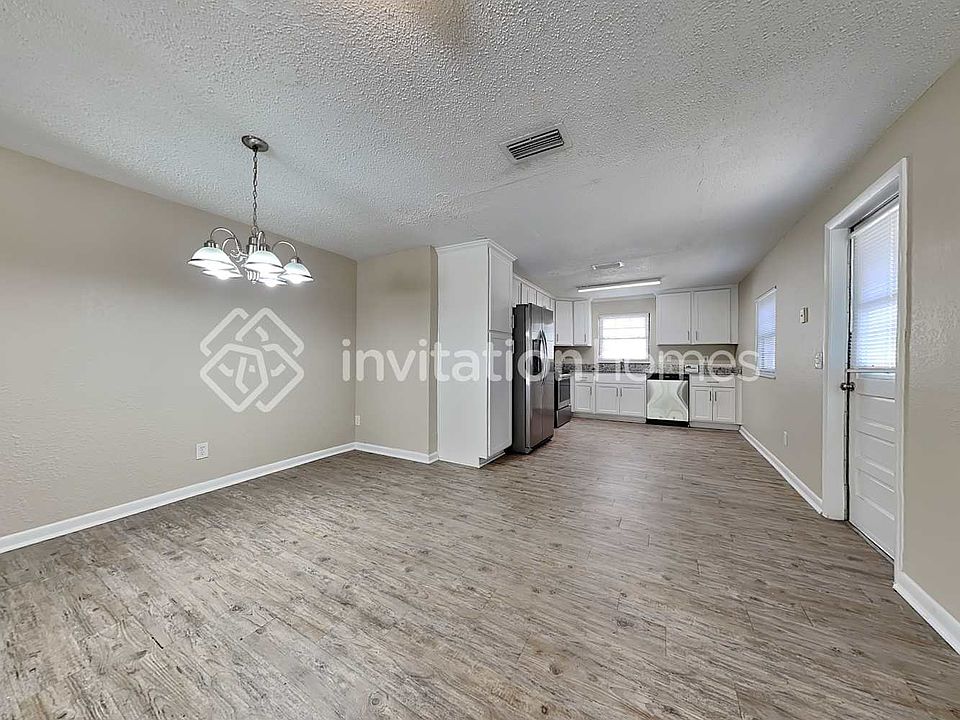 1st image of 11503 Americana Ln