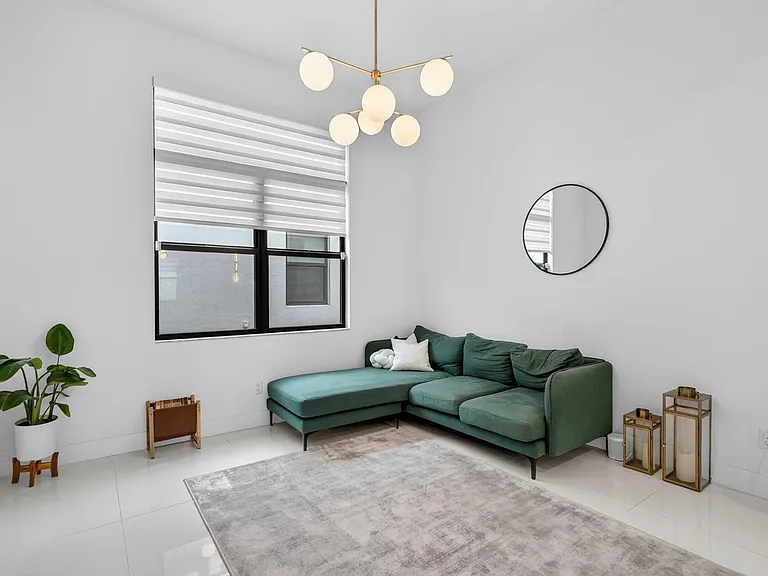 10195 SW Latium Way — Photo 11