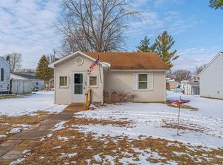 405 NE 3rd St, Atlanta, IL