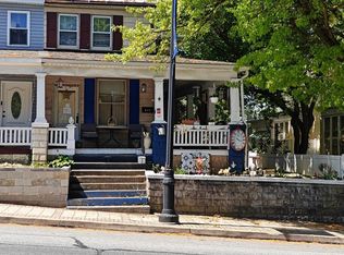 211 E Main St, Ephrata, PA 17522