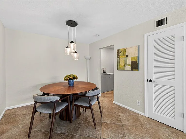 6457 Bay Club Dr #4 — Photo 6