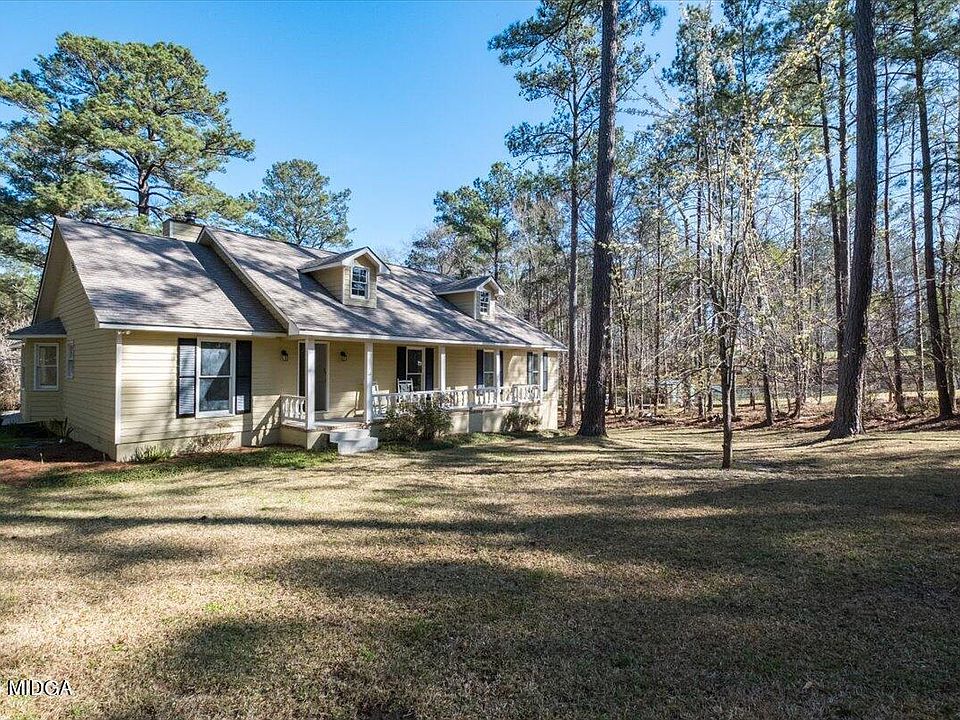 1st image of 180 Kingswood Dr