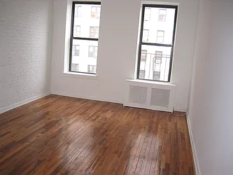 Rented by Rita S Citrin, LREB