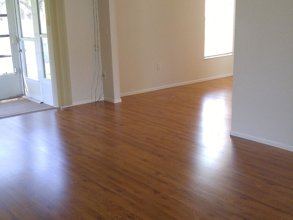 2nd image of 3218 42nd St W #Ground