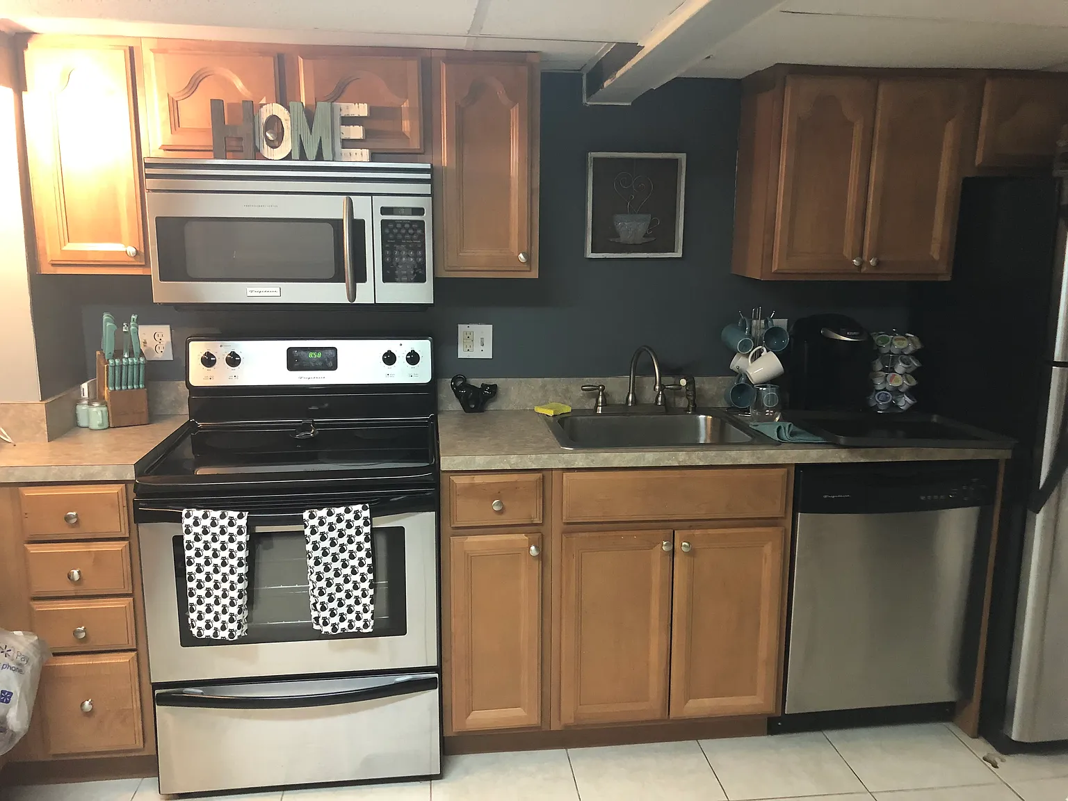 1 bed, 900 sqft, $2,200 — Photo 2