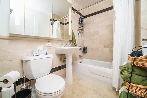 Rented by Platinum Properties | media 29