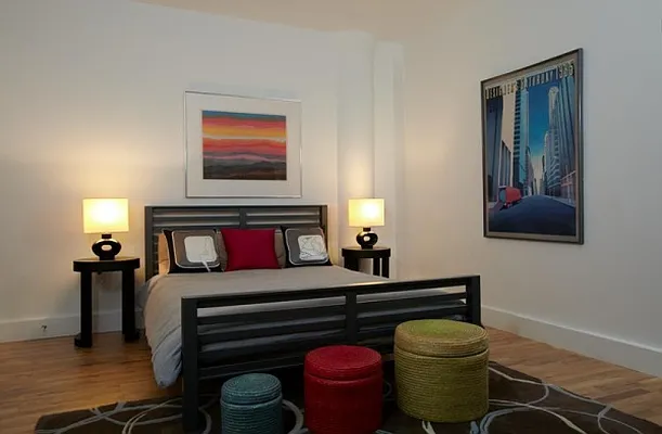 Sold by MNS | media 1