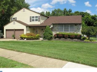 16 Downing St, Cherry Hill, NJ 08003