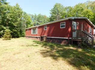 22 Raspberry Hill Rd, Mechanic Falls, ME 04256