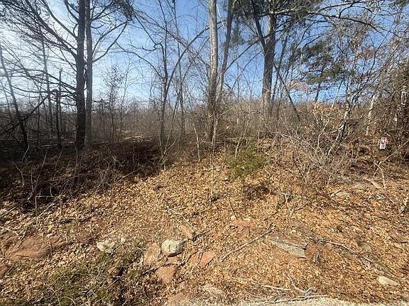 5th image of TRACT 5 Whiteoak Rd E