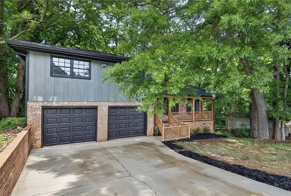 2164 Riverbrook Rd