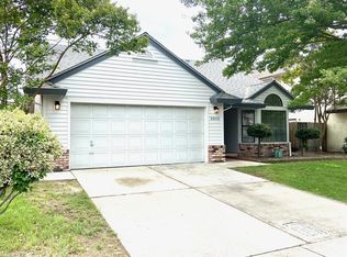 2052 Elwin Way, Modesto, CA 95350