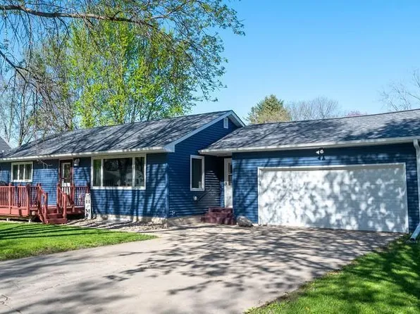 305 5th St S, Raymond, MN 56282