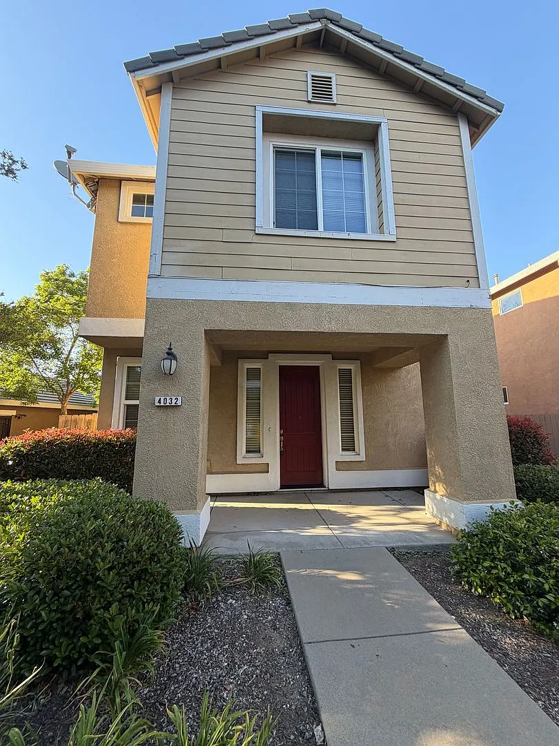 Now Available 4032 Vittoria Ln, Sacramento, Ca 95834 — Photo 1