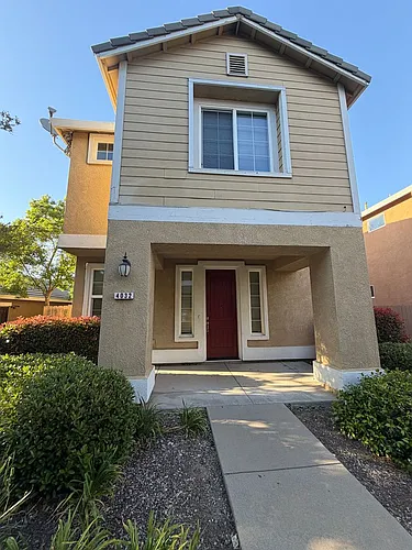 4032 Vittoria Ln Photo 1