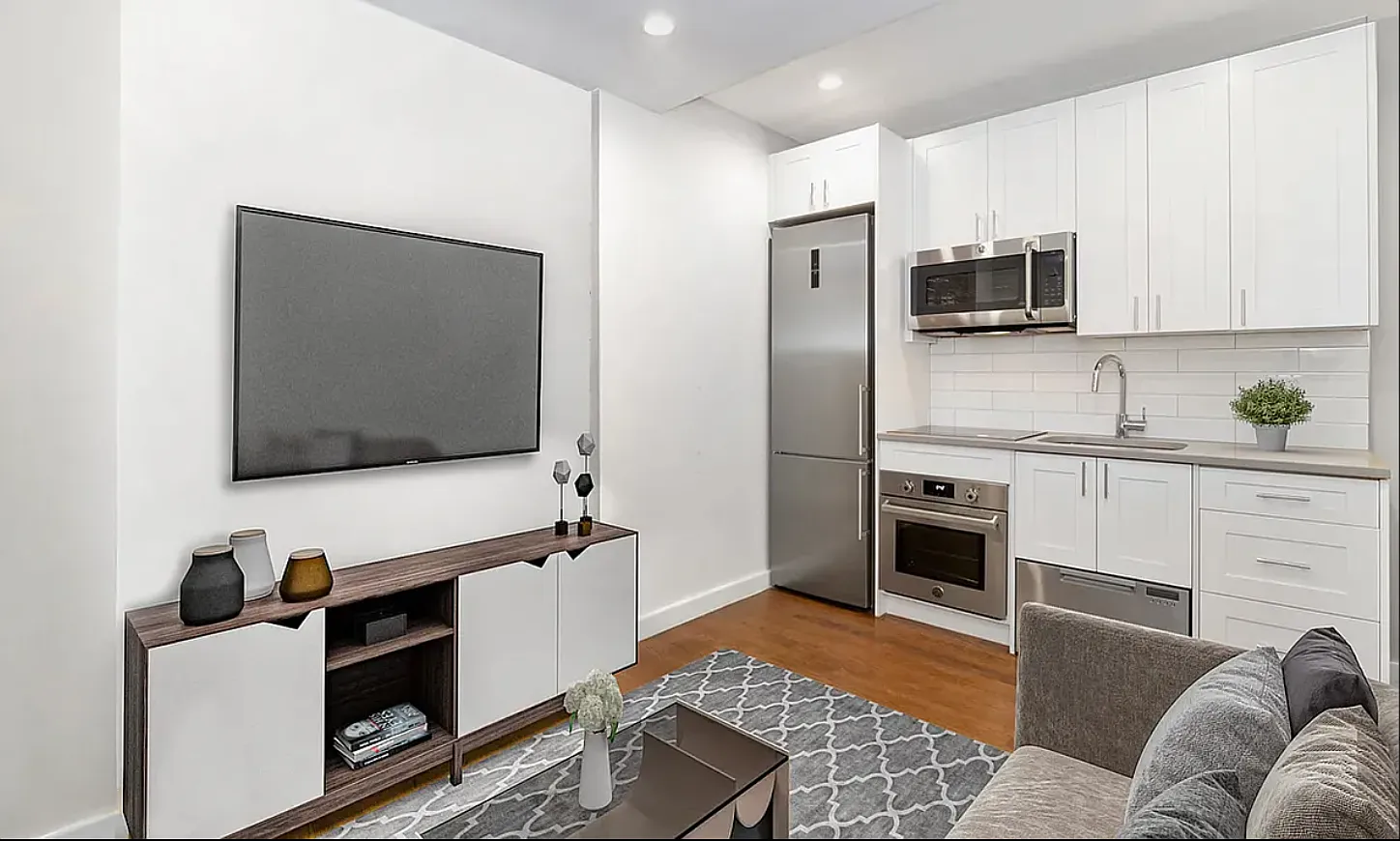 130 1st Avenue — Photo 1