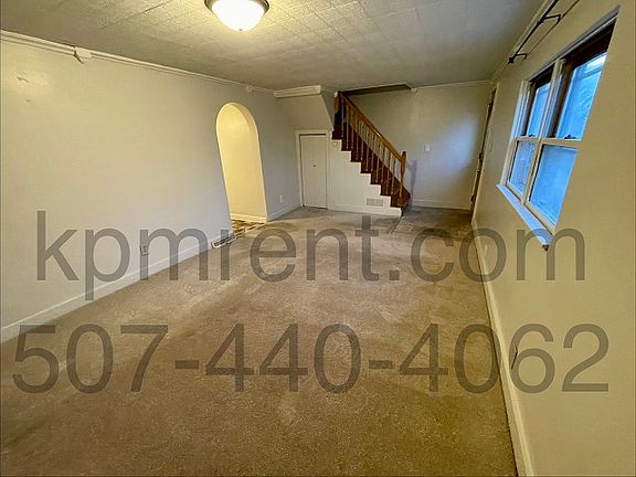 2nd image of 502 Chestnut St