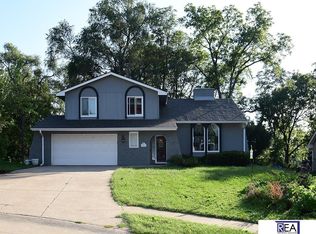 1811 S 169th Cir, Omaha, NE 68130