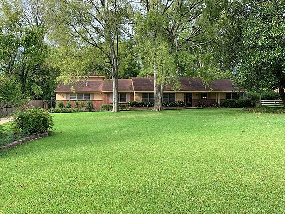 2nd image of 133 S Haardt Dr