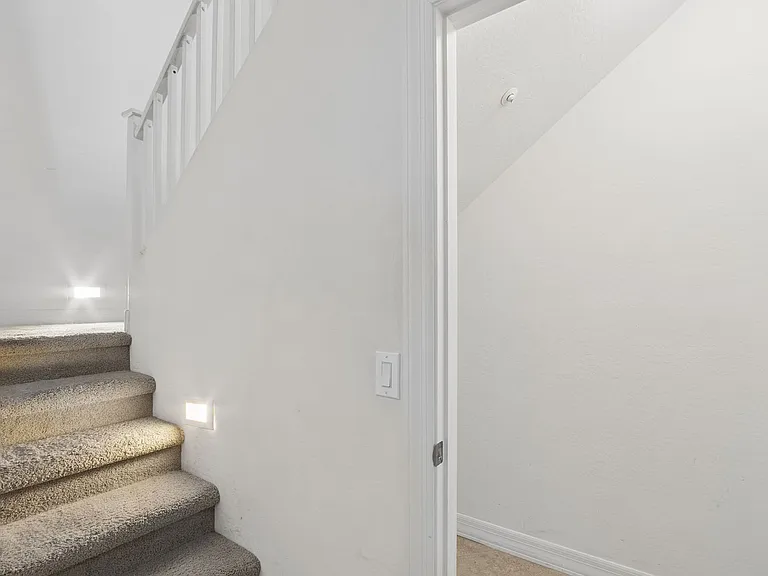 17721 N 93rd Way — Photo 24