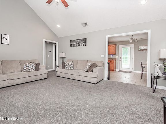 5th image of 107 Nashville Dr