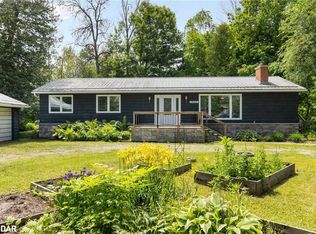 3966 Algoma Ave, Innisfil, ON L9S2M1