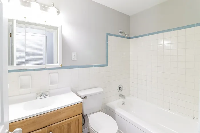2372 Bluelark Dr — Photo 10