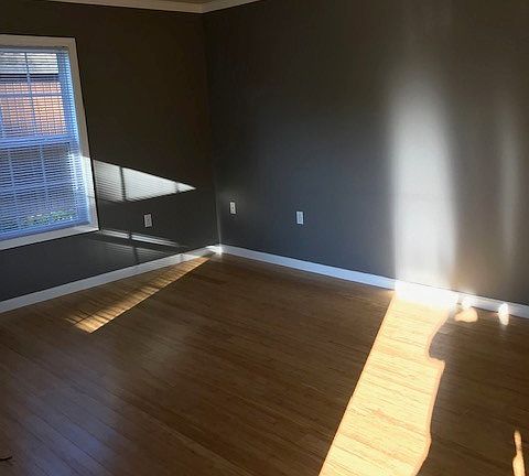 3rd image of 205 Twin Hills Dr