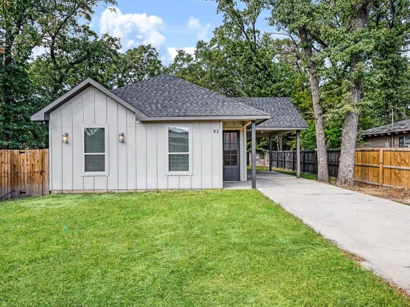 82 Indian Harbor Dr, Mabank, TX 75156