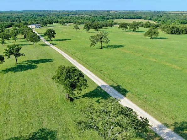 322 Liberty Chapel Rd, Saint Jo, TX 76265