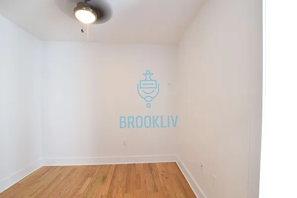 Rented by null | media 19