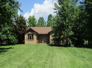 2001 Tiffany Dr, Belleville, IL 62223