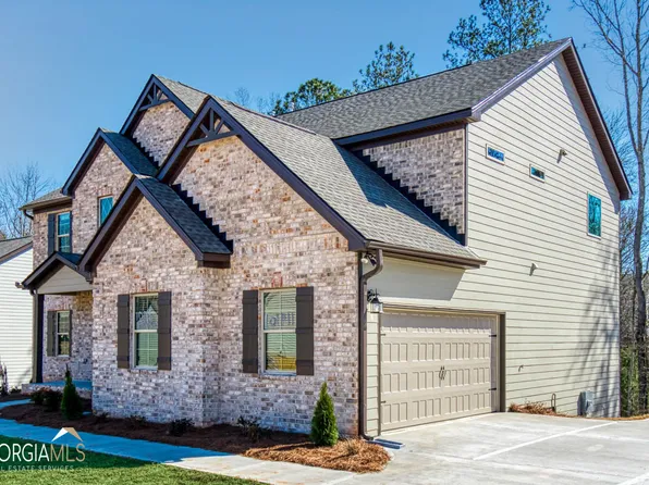 340 Traditions Ln, Hampton, GA 30228