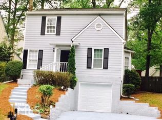 1402 Oakengate Dr, Stone Mountain, GA