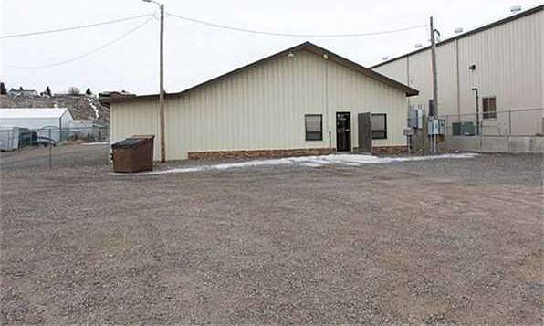 1st image of 3430 Big Horn Ave