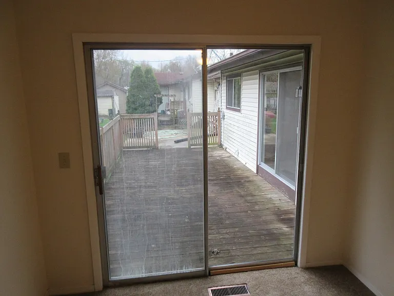 2805-2807 Iroquois Ct — Photo 10
