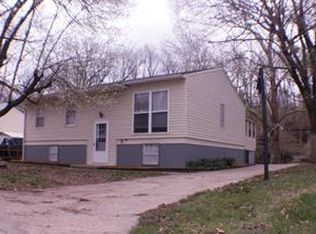 16215 E Elm St, Independence, MO 64050