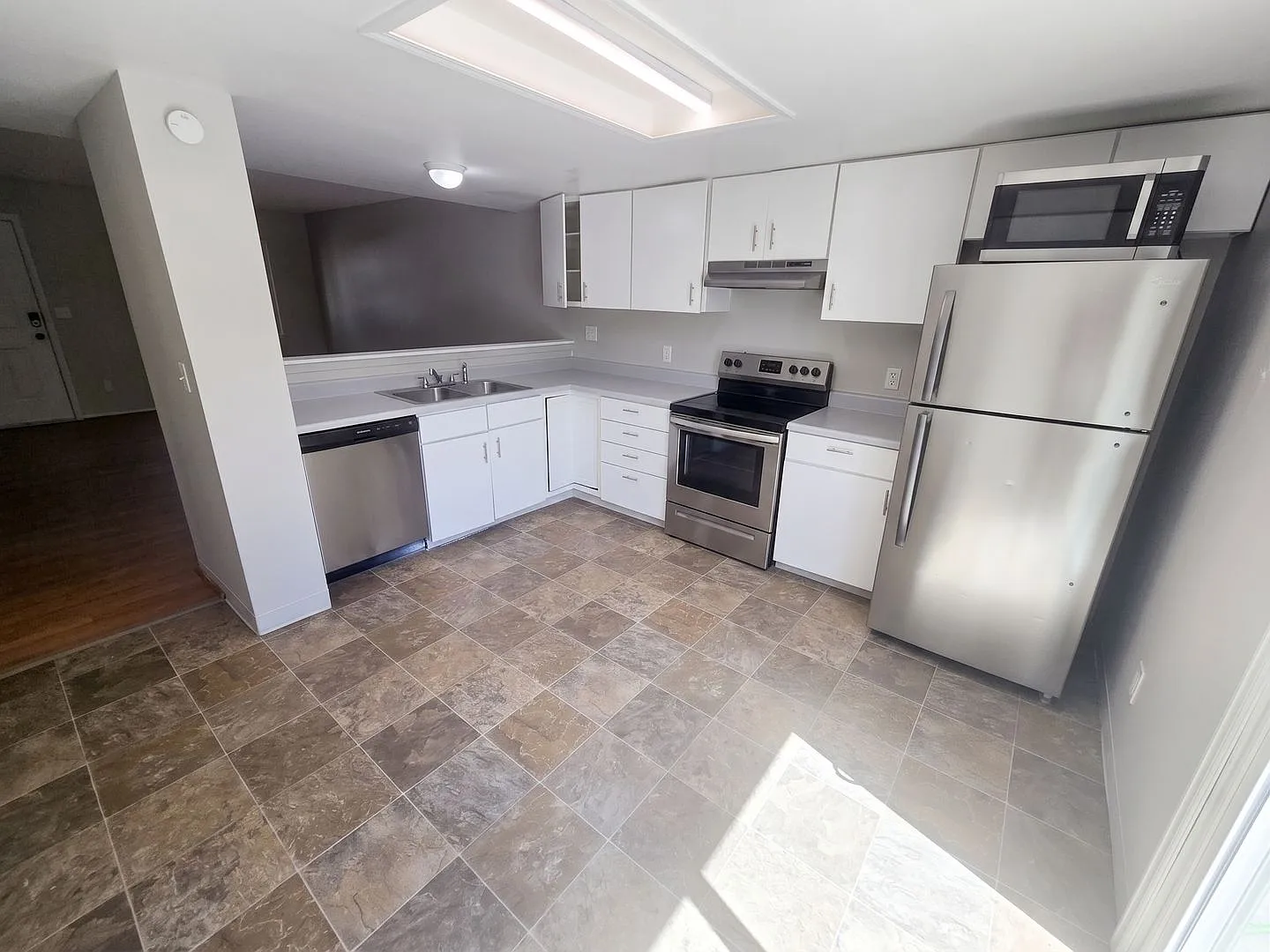 Monterey Rd. #D | Spacious 2x1.5 Townhouse Style Apt in Colorado Springs! — Photo 1