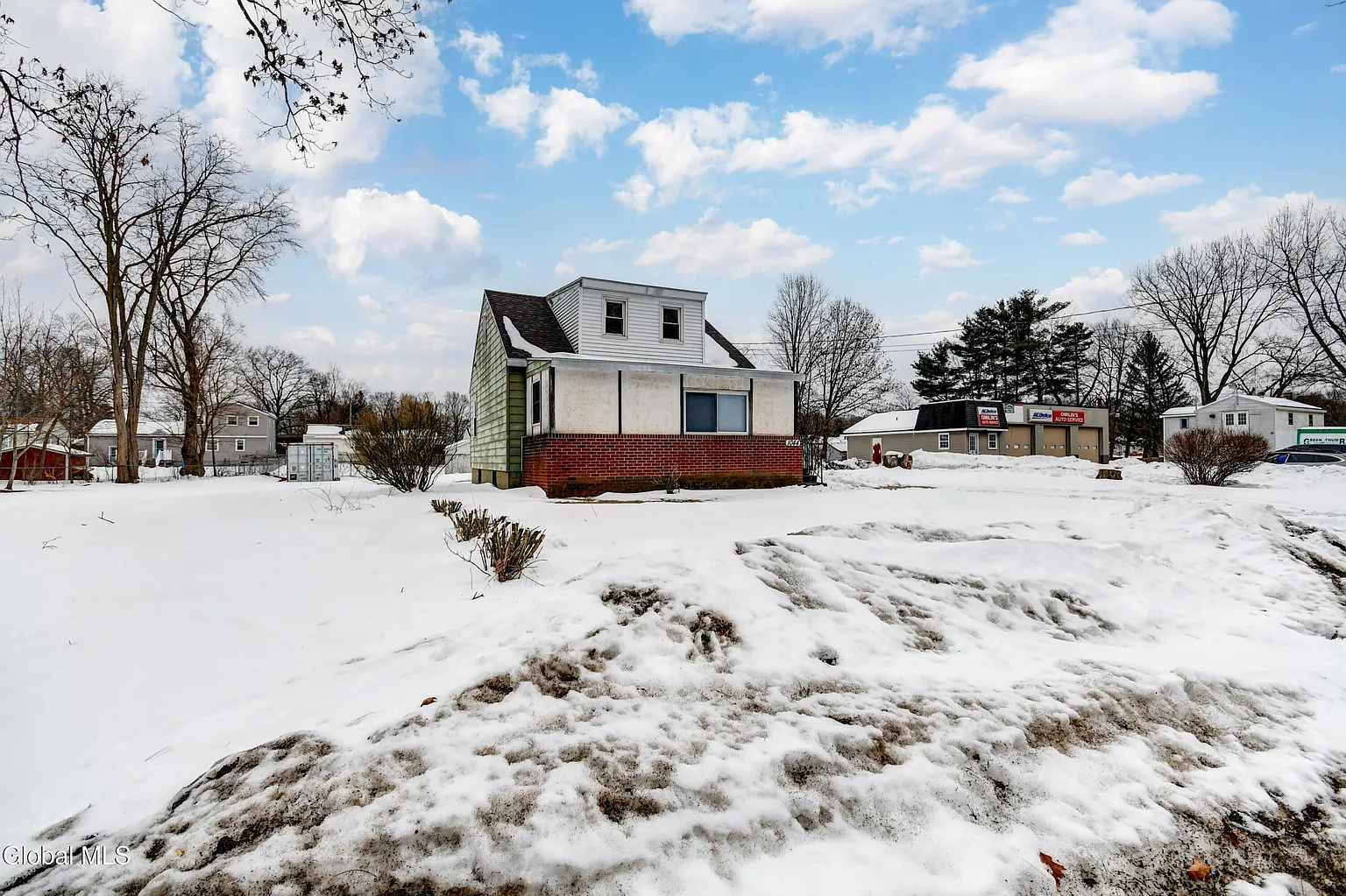 1044 Climax Avenue photo 1