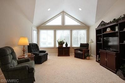 2nd image of 1202 Linwood Dr NW