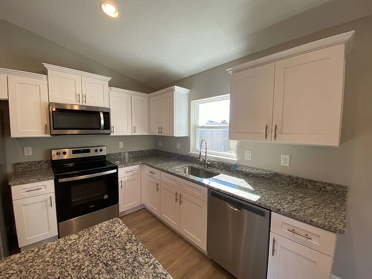 28 Juniper Dr — Photo 12
