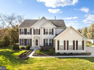 39 Nicholas Dr, Sicklerville, NJ 08081
