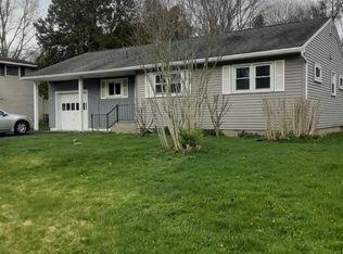 12 Gettman Dr, Baldwinsville, NY 13027