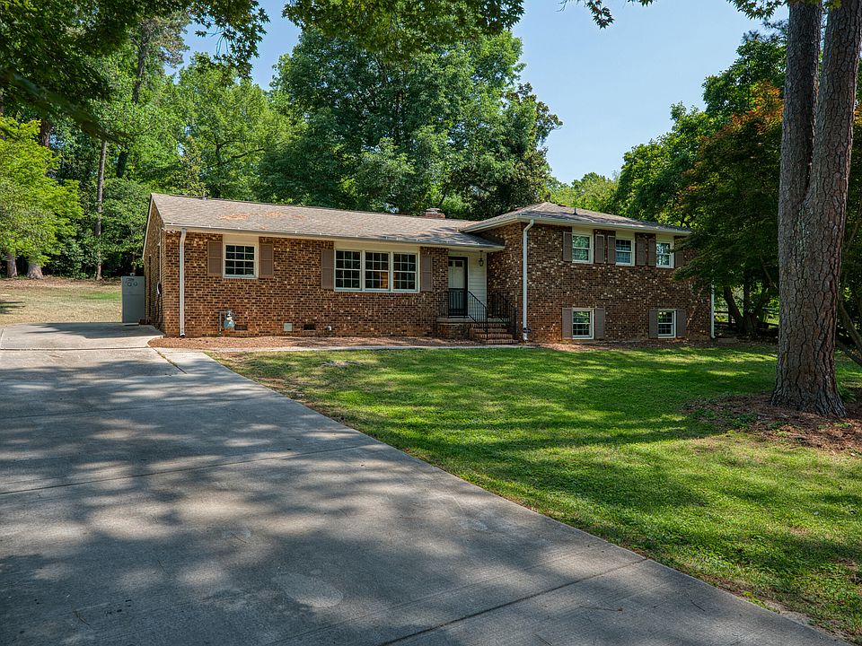 1st image of 3726 Swift Dr