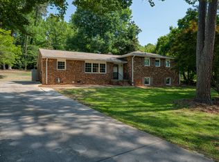3726 Swift Dr, Raleigh, NC 27606