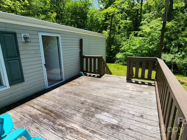 67 Honey Hl, Burnsville, NC 28714