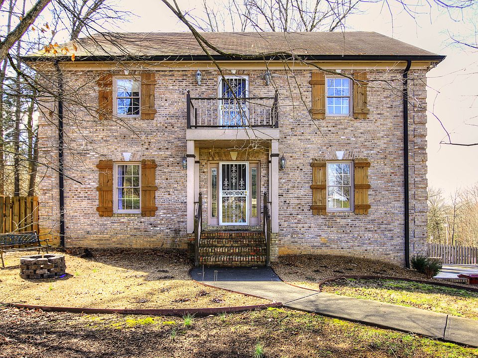 1st image of 4304 Summerfield Dr