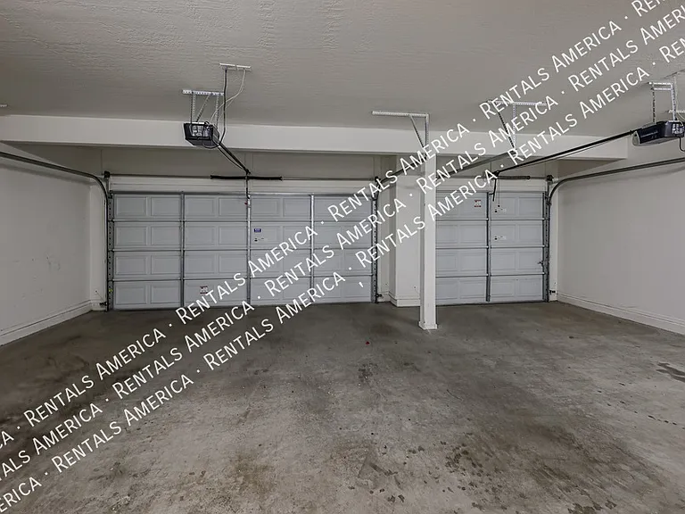 3117 W Espartero Way — Photo 39