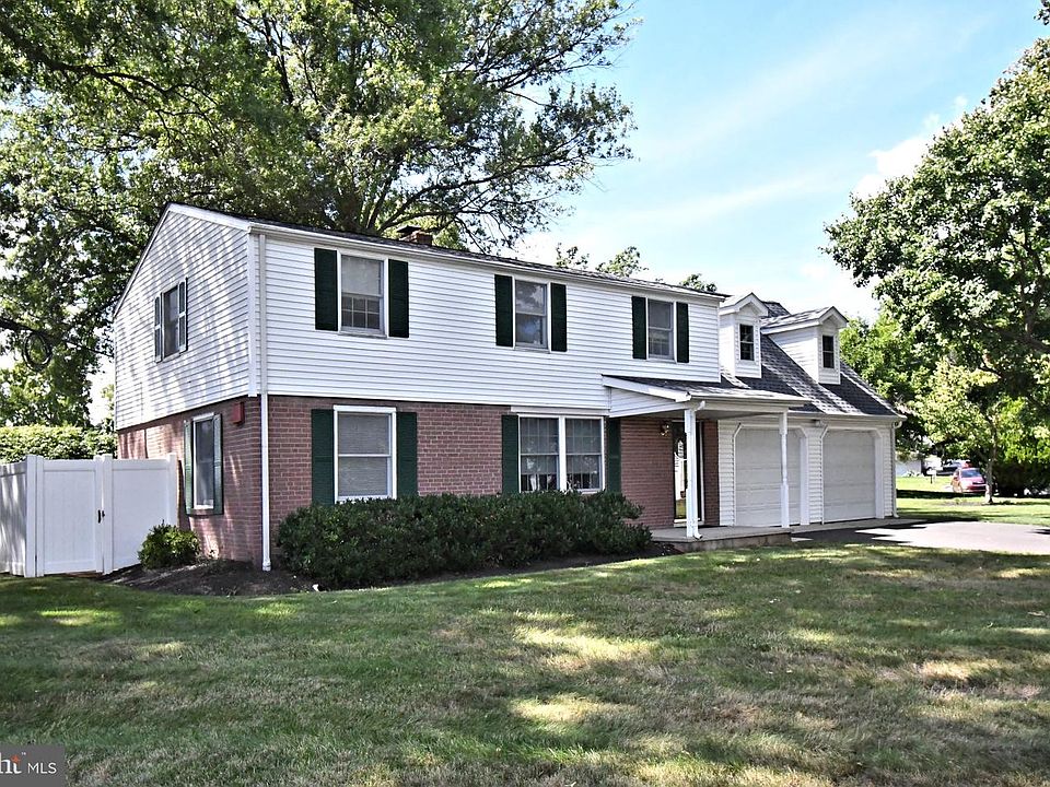 1st image of 124 Church Rd